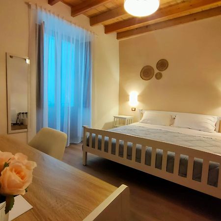 Bed and Breakfast Donna Raffaela Тертения Экстерьер фото