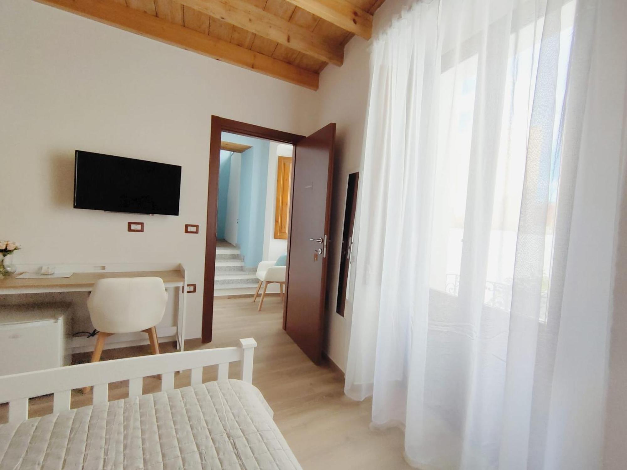 Bed and Breakfast Donna Raffaela Тертения Экстерьер фото